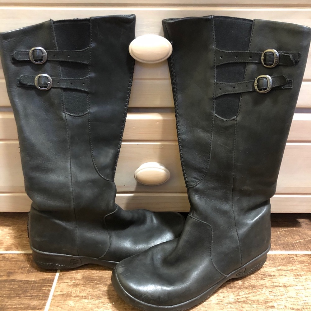 KEEN Bern Baby Leather Tall Black BOOTS  Size 8.5